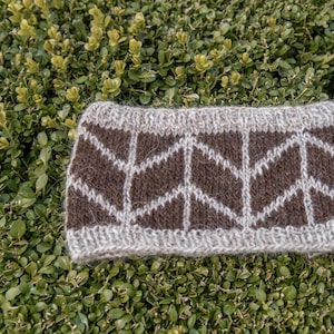 Chevron Headband Knitting Pattern, Geometric Fair Isle Ear Warmer, Modern Nature-Inspired Knit PDF, Beginner Colorwork Project