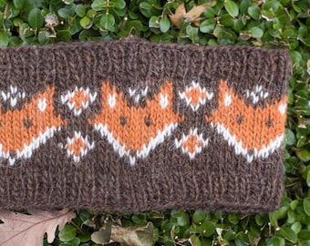 Strickanleitung für ein Fuchsstirnband, Ohrenwärmer im Fair-Isle-Stil mit Waldtiermotiv, Aran-Strickmuster mit Fuchsmotiv, PDF zum sofortigen Download