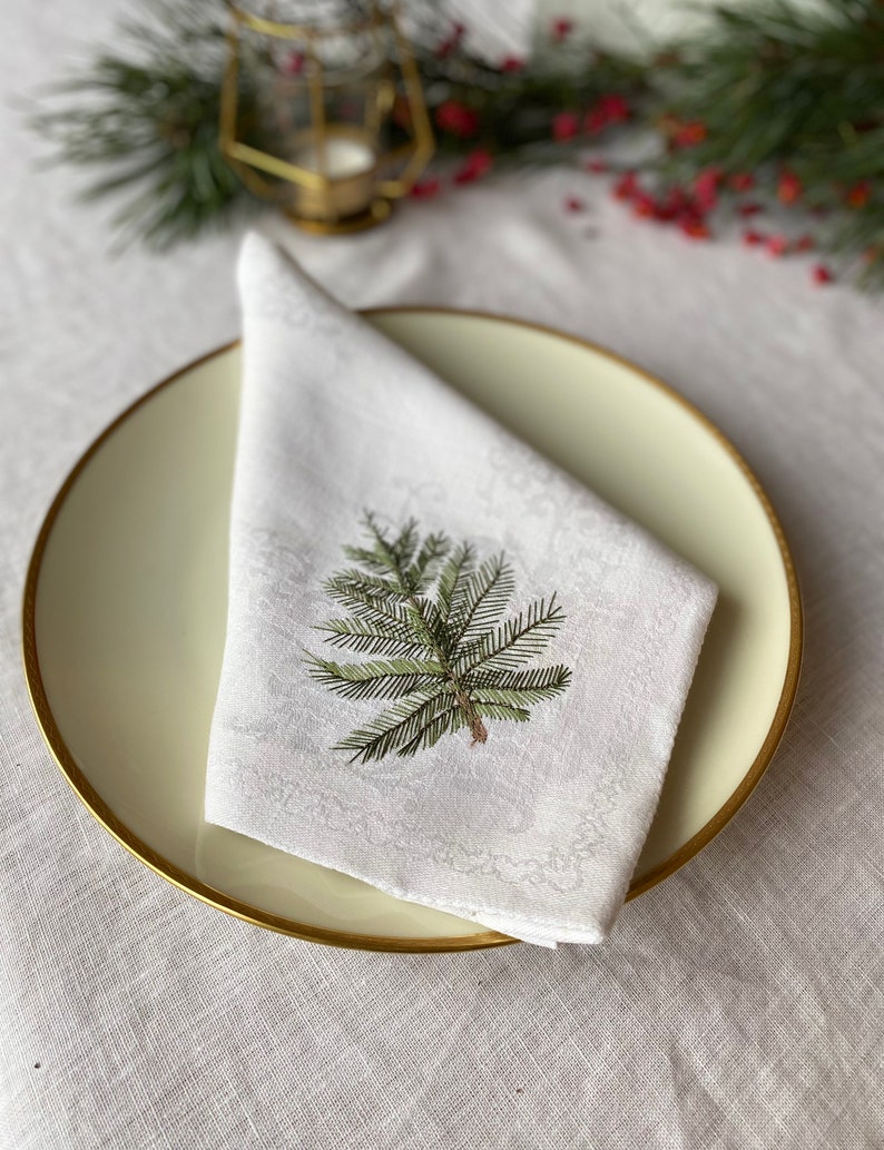 CUSTOM NAPKINS, Decorative Personalized Embroidered Napkins, Washable Cotton Cloth