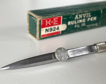 Pluma de dibujo técnico K&E ANVIL vintage, fabricada en Alemania, modelo N924, en su caja original.