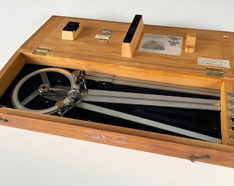 Raro puntero de estación transportador de tres brazos Keuffel & Esser de la década de 1880 n.° 1200 en caja original EXCEPCIONAL