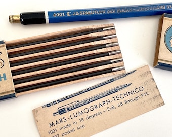 Raro sacapuntas con tapa de madera para J.S. Staedtler Mars Lumograph Technico 1001 de 2,0 mm, portaminas y caja de minas. Lápiz mecánico para dibujo técnico.
