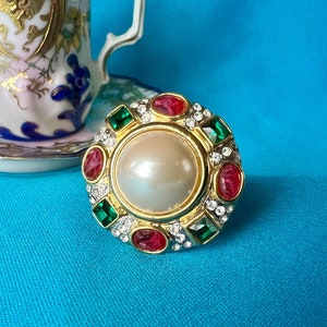 Vintage Signed L&#39;Officel Gold Tone with Faux Pearl Brooch, Mid-Century L&#39;Officel Brooch Made in Italy