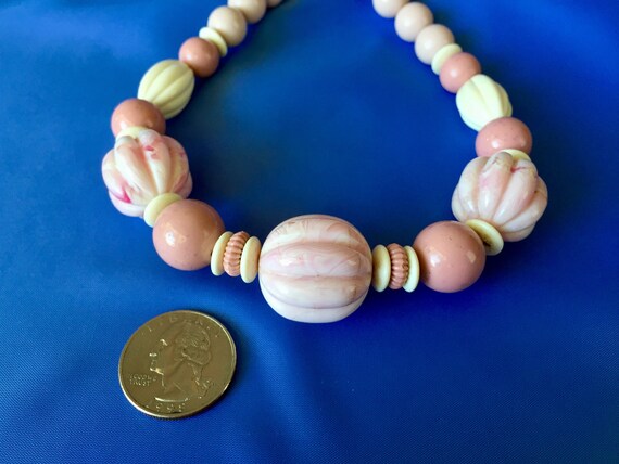 Vintage Pink and White Beaded Necklace, Beaded Ne… - image 6