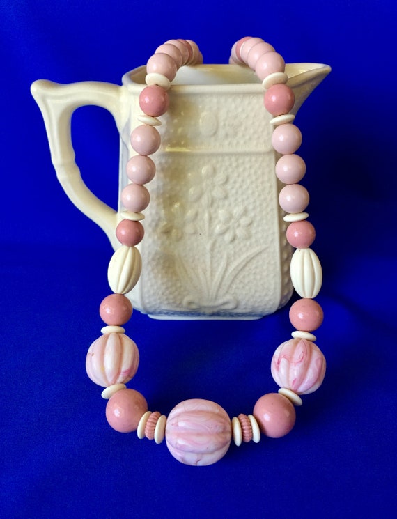 Vintage Pink and White Beaded Necklace, Beaded Ne… - image 5