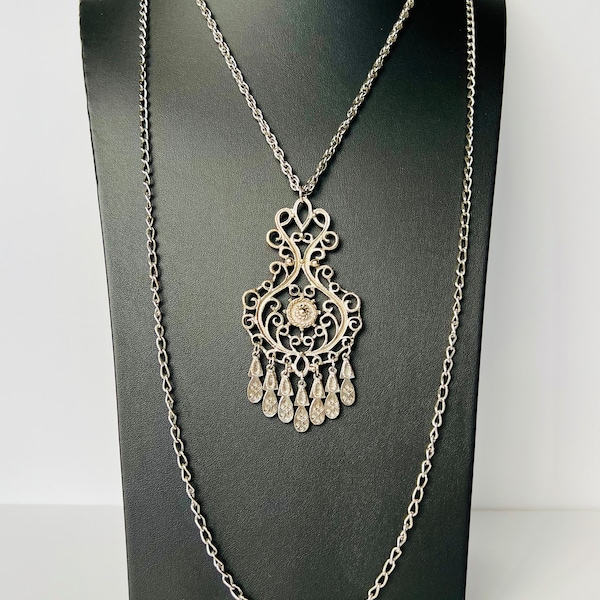 Vintage Silver Tone Multi-chain Pendant Necklace