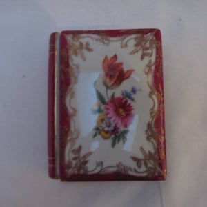 French Porcelain Trinket Box Rosy Red Flowers Floral Design Porcelaine de Versailles