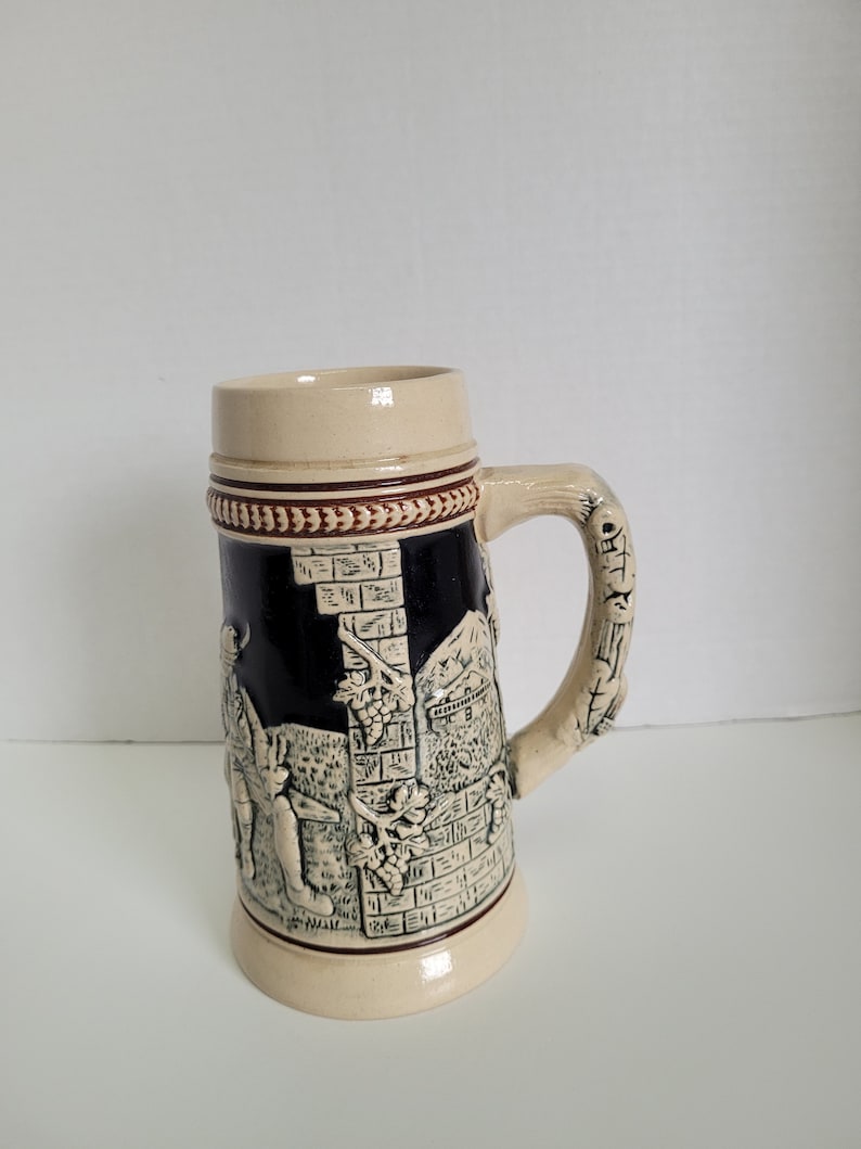 Vintage King Werk Beer Stein Tankard Dark Blue Background King Etsy