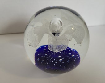 Glass Paperweight Clear With Flower With Controlled Bubbles On Cobalt Blue Base