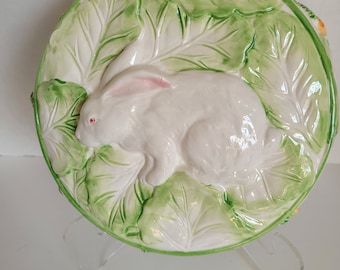 Vintage White Rabbit Ceramic Decorative Mold Wall Hanging