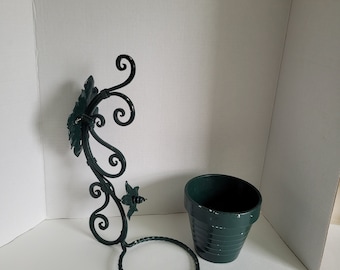 Vintage Wrought Iron Flower Pot Holder Wall Sconce