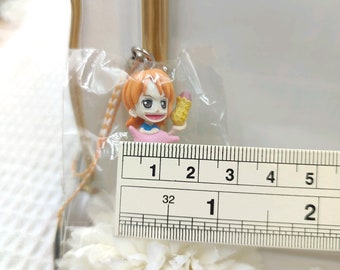 TOMOPOP×オバユウ　ストラップ One Piece NAMI Figure Charm Strap Gotochi Local Japan,cell