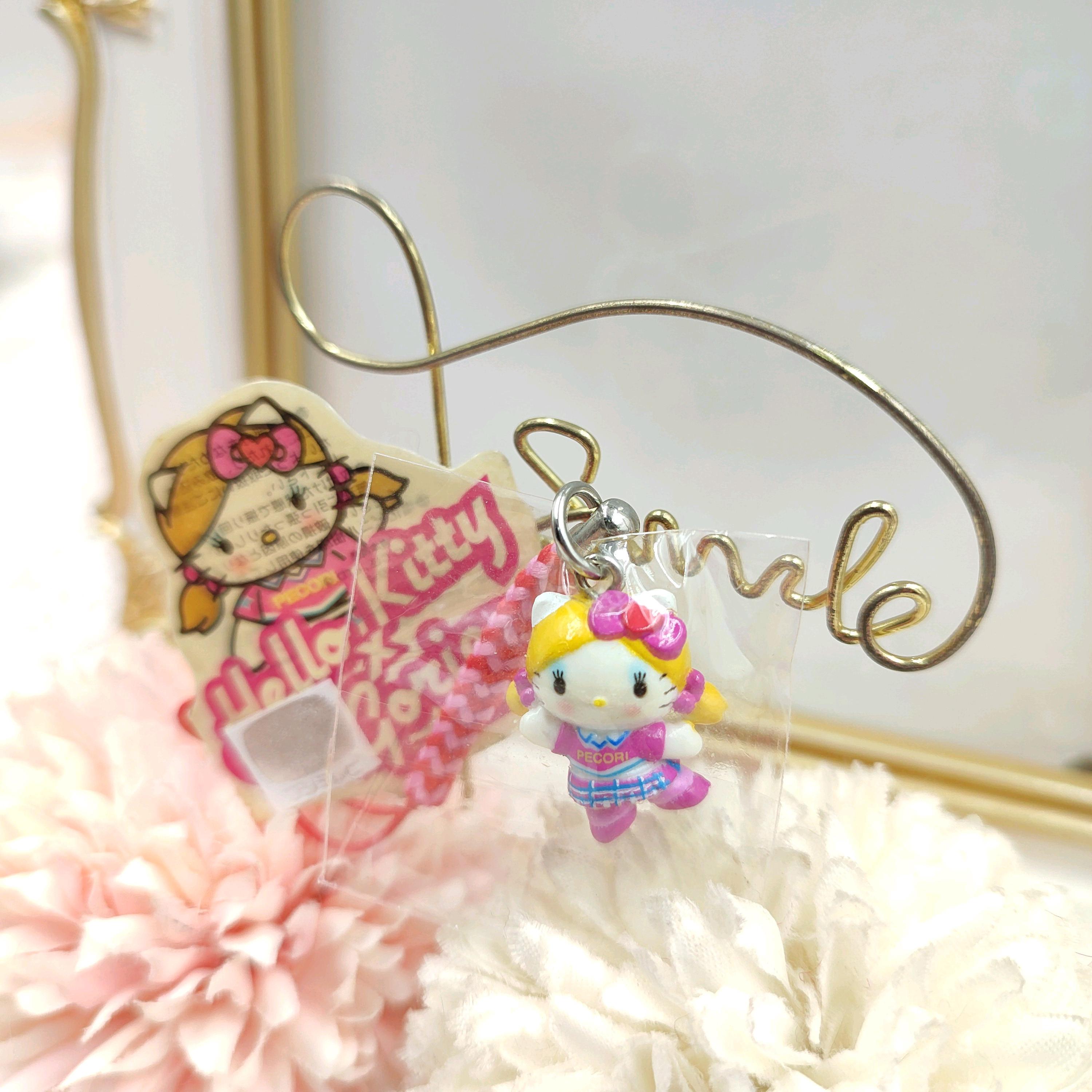 HELLO KITTY Pecori Gorie 【公式通販】 HELLO KITTY Pecori Gorie 【公式通販】