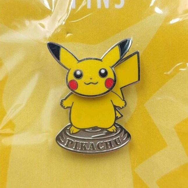 レア 2003 5th pokemon center 限定 ピンバッジ レア 2003 5th pokemon center 限定 ピンバッジ