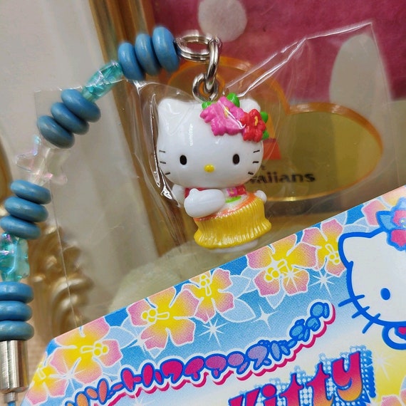 10/Pcs Pkg. Hello Kitty Charms for Jewelry Making in Size about