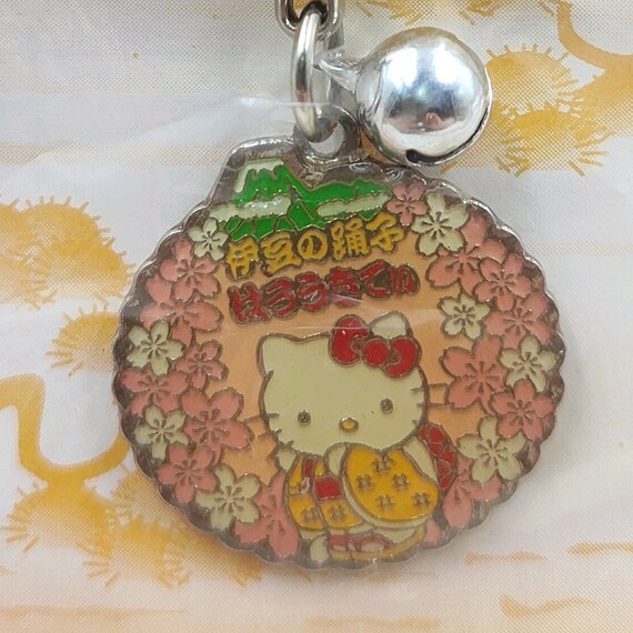 超レア　ハローキティ2000Millennium Strap Vintage 2000 Hello Kitty Izu Dancing Version Charm Mobile