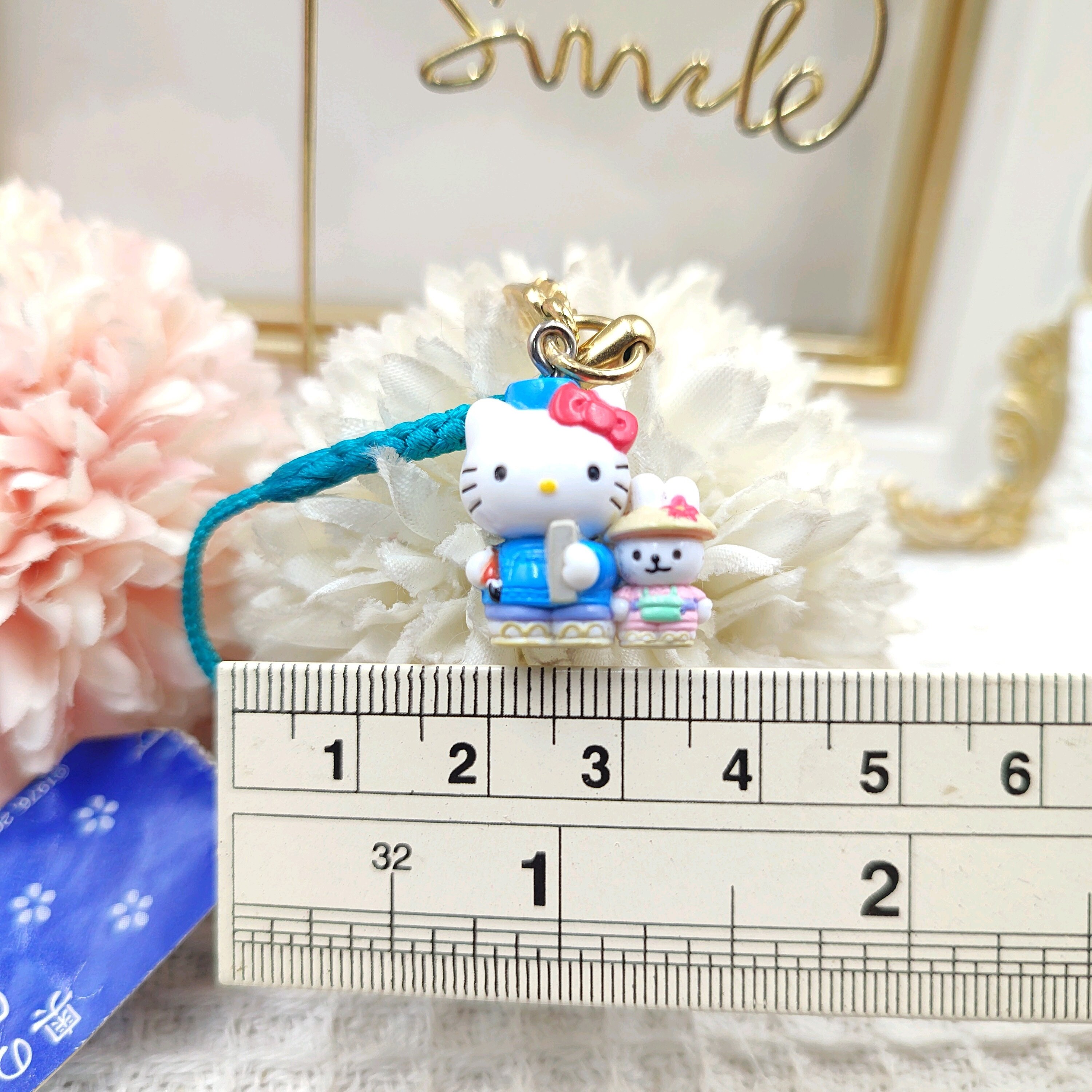 Vintage 2000 Hello Kitty Gotochi Keychains Charm Strap
