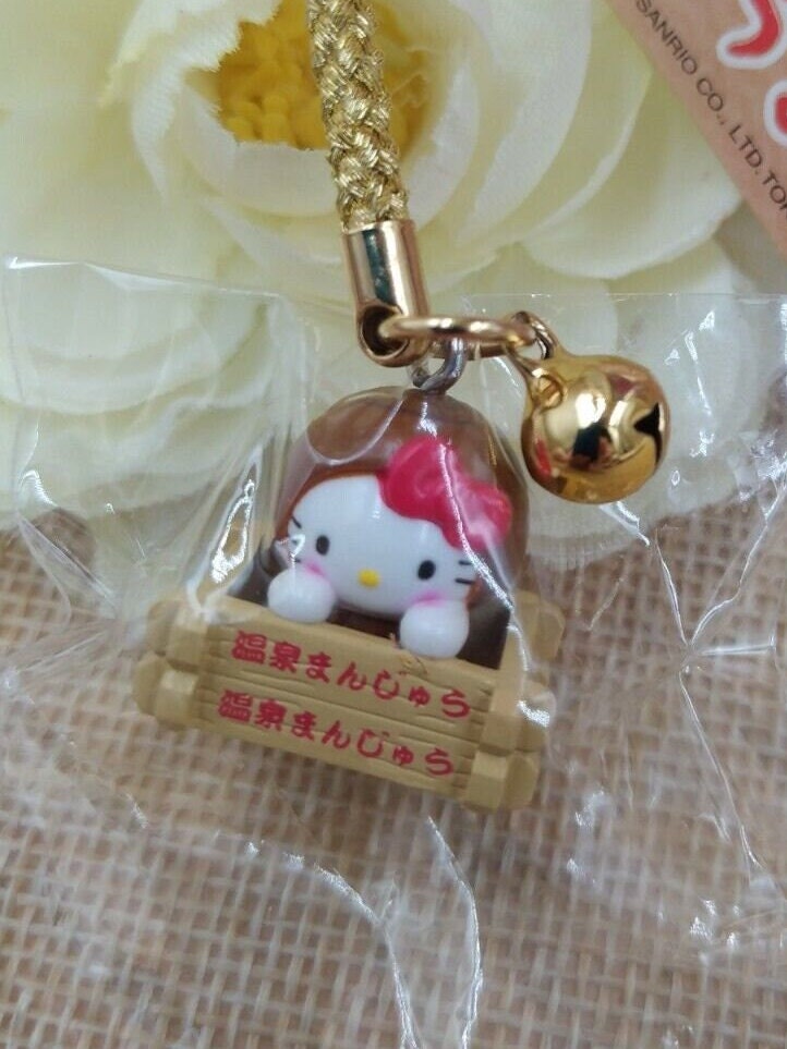 サンダル・ミュール TAW&TOE Plumpy Tan Hello Kitty Charm Tag SET OG+SCARF SET s-l400.jpg