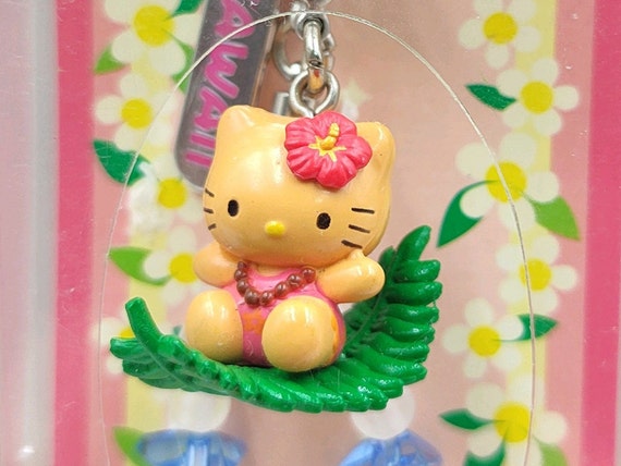 10/Pcs Pkg. Hello Kitty Charms for Jewelry Making in Size about