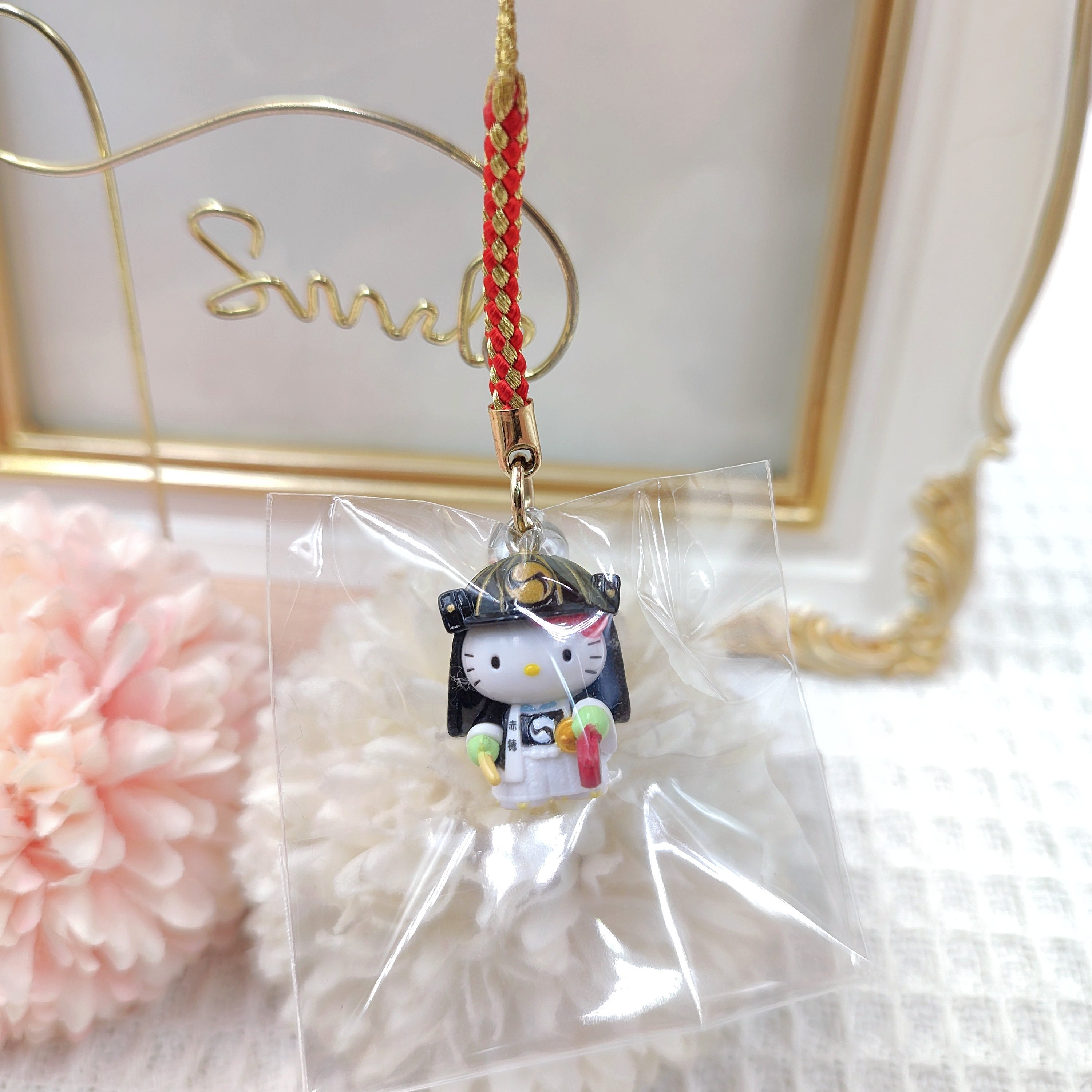 Vintage Hello Kitty Hyogo Limited Gotochi Strap,charms
