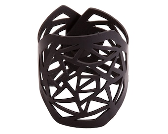 Anita Handmade Recycled Rubber Manschetten-Armband - Einzigartiger veganer Schmuck