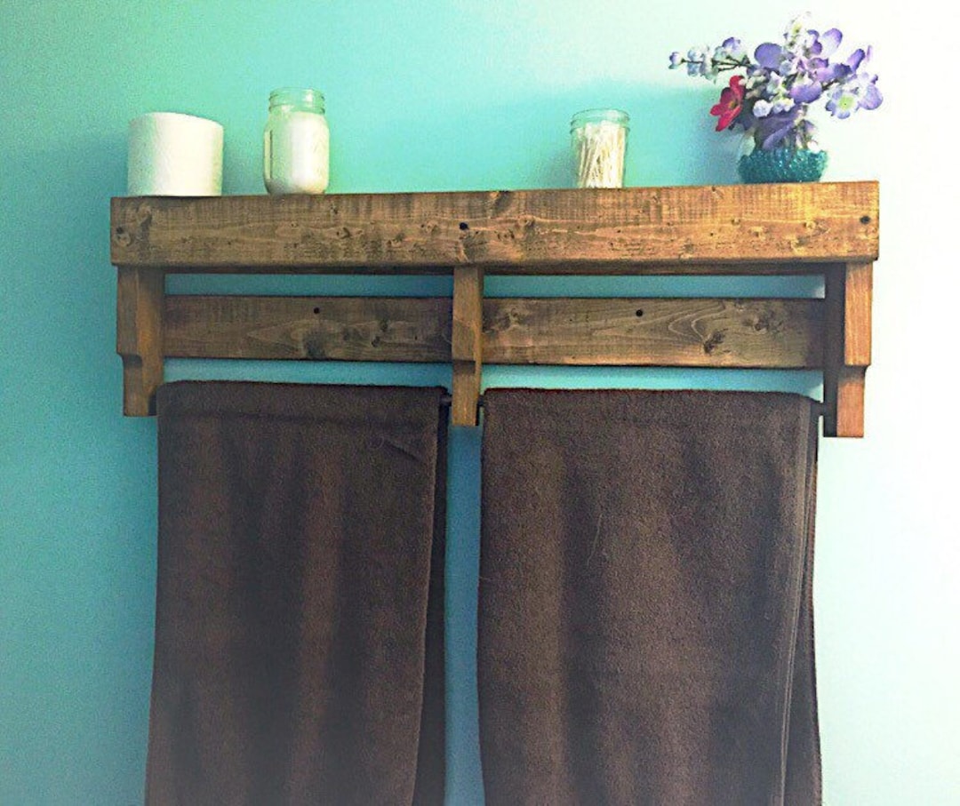 How to Make a Towel Rack From Pallet Wood - House by Hoff