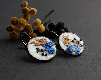 Small blue earrings leverback Tiny forget me not earrings Brown floral earrings Blue berries cottagecore wildflower jewelry