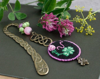 Four leaf clover bookmark with personalization Shamrock personalized bookmark for women Gemstone handmade custom bookmark with monogram