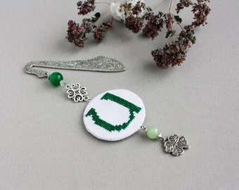 Green personalized bookmark embroidered Initial bookmark with charm Four leaf clover monogrammed bookmark Irish book mark handmade