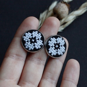 White black custom Ukraine cufflinks for groomsman Unisex round folk wedding cuff links Handmade  vyshyvanka accessory Gift for father groom