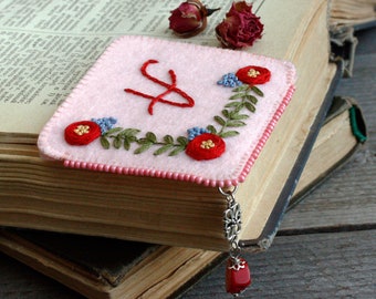 Personalized hand embroidered corner bookmark Scandinavian floral felt book mark with gemstone Handmade monogram bookmark floral pink blue