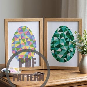 Motif de point de croix géométrique oeuf de Pâques vert sarcelle arc-en-ciel moderne style patchwork de courtepointe Pâques point de croix compté polygonal