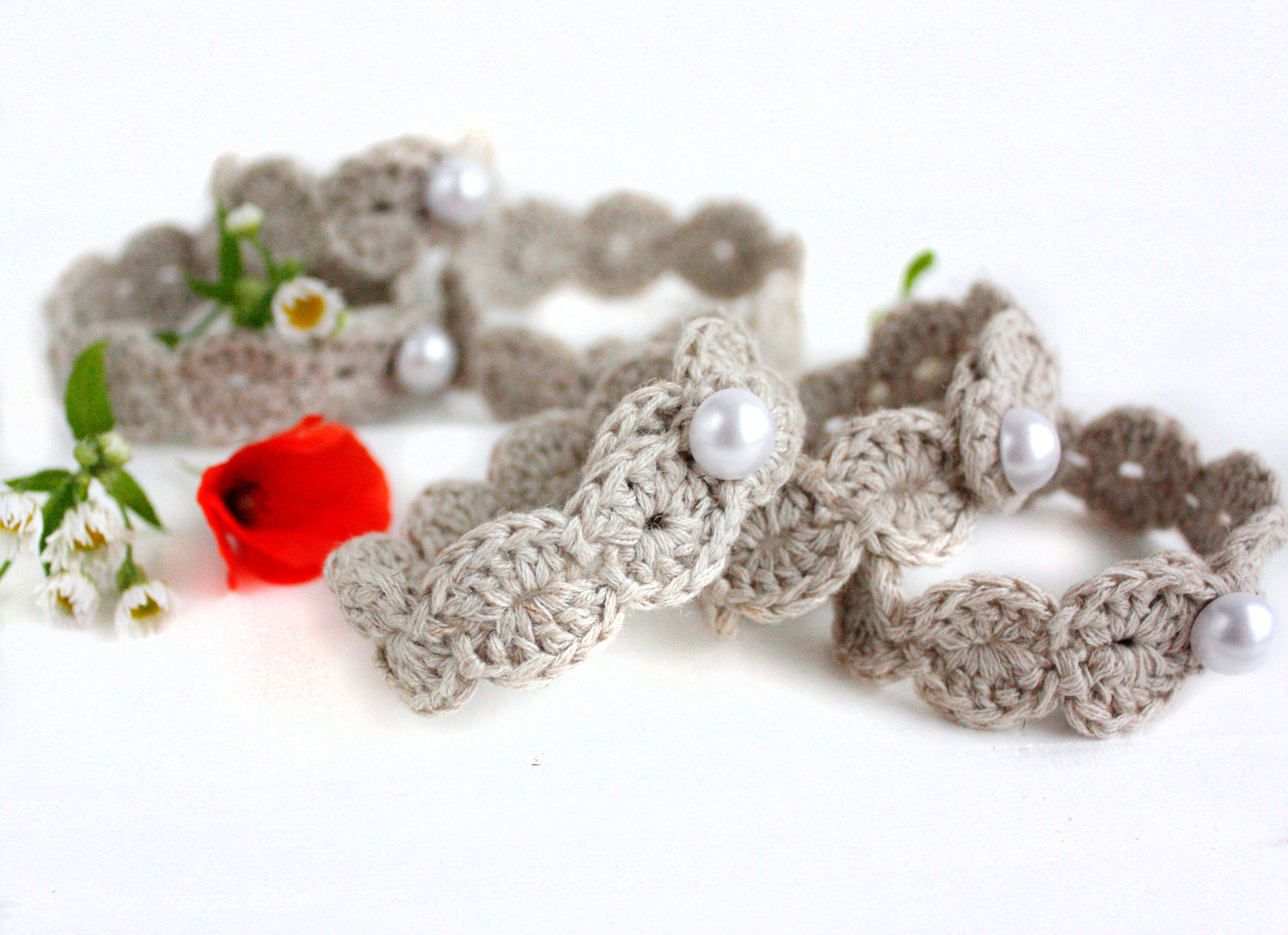 Simple Linen Napkin Rings With Pearl Buttons Rustic Wedding Etsy