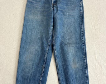 Vintage 1990s Levi’s 550 made in Canada