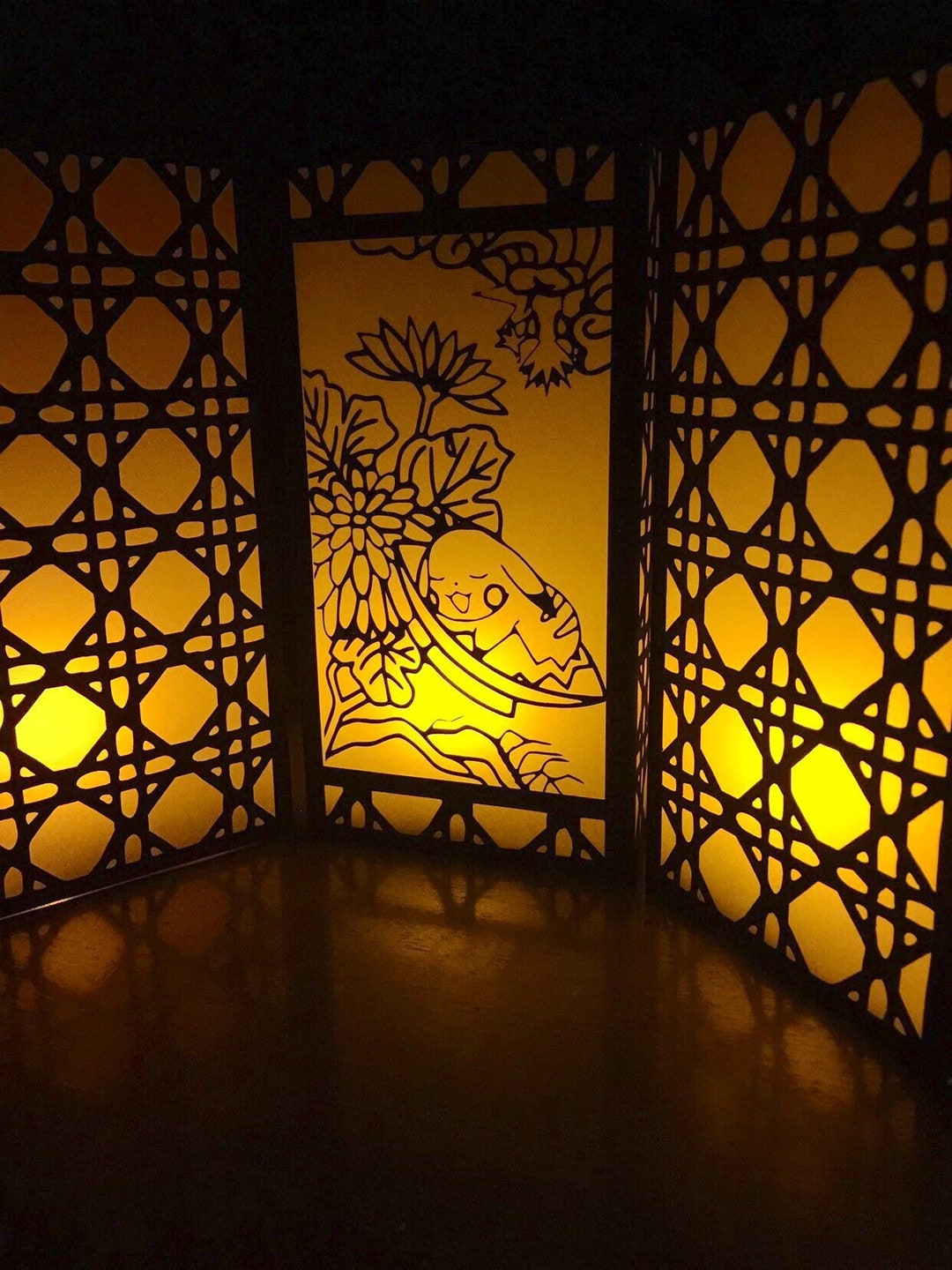 Pokemon Hanafuda Inspired Paper Lanterns / Pikachu and Zapatos / LED