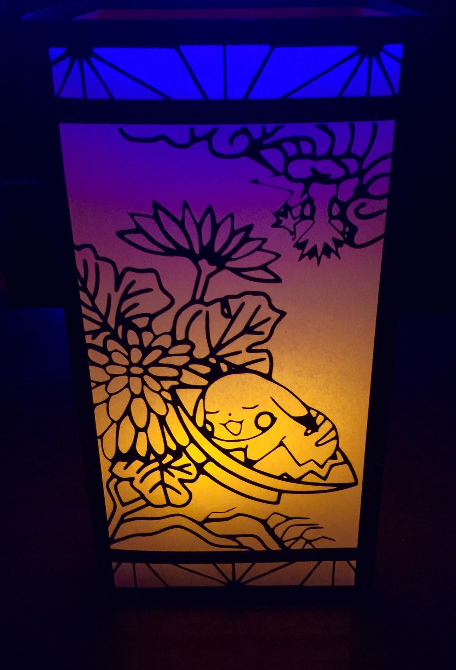 Pokemon Hanafuda Inspired Paper Lanterns / Pikachu and Zapatos / LED