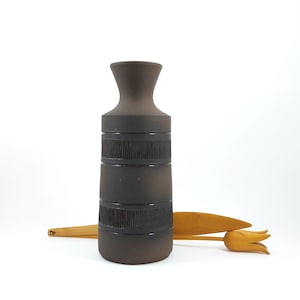 Scandinavian Vintage Nila Keramik Vase / Swedish Mid Century Modern Handcrafted Studio Pottery / Retro Ceramic Made in Sweden