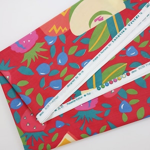 4.37 Yd Scandinavian Vintage Fabric from Sandvika Veveri / Decorative Nordic Fruit Pattern Fabric for Sewing Projects Made in Norway