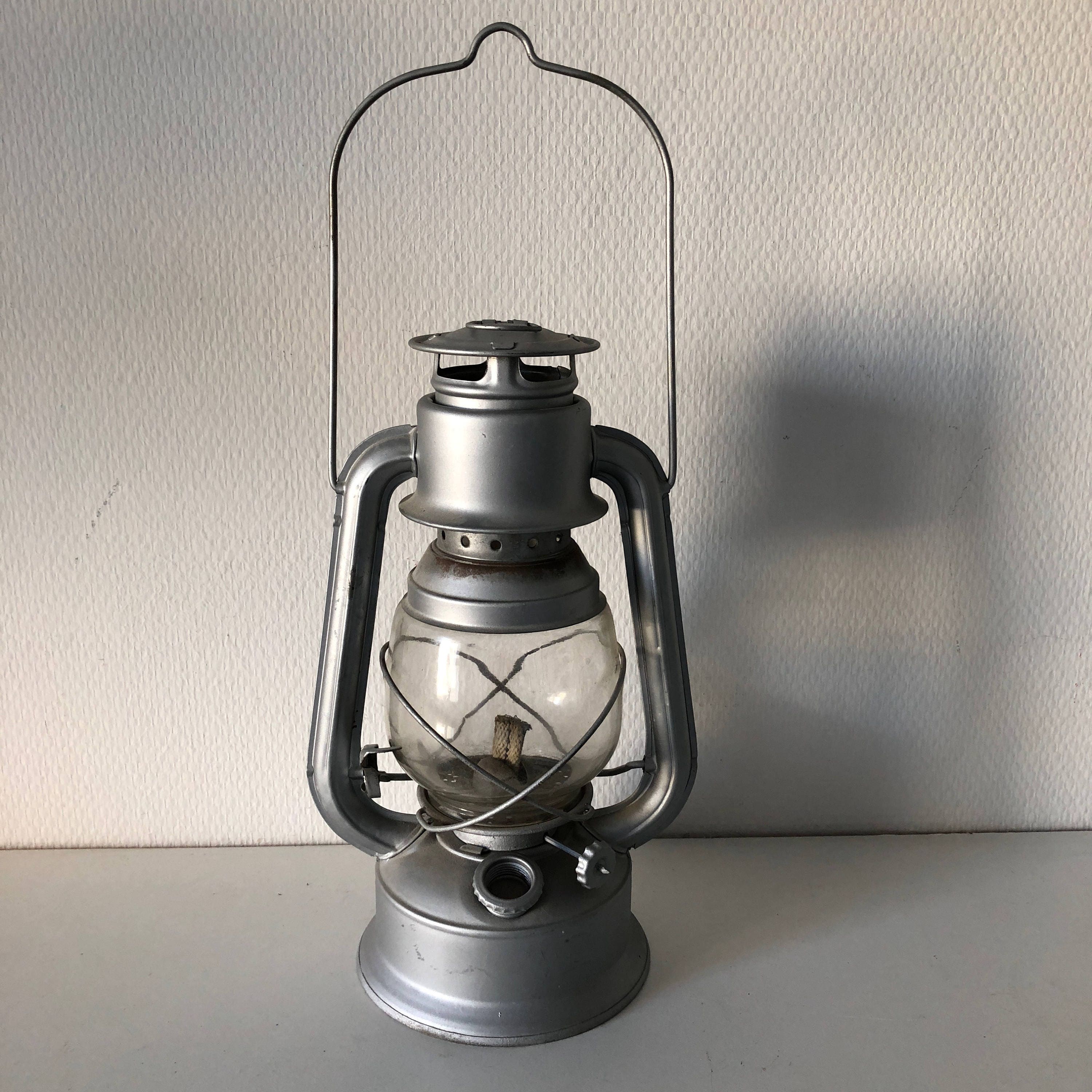 Firefly Guillouard Co Vintage Hurricane Lamp 50
