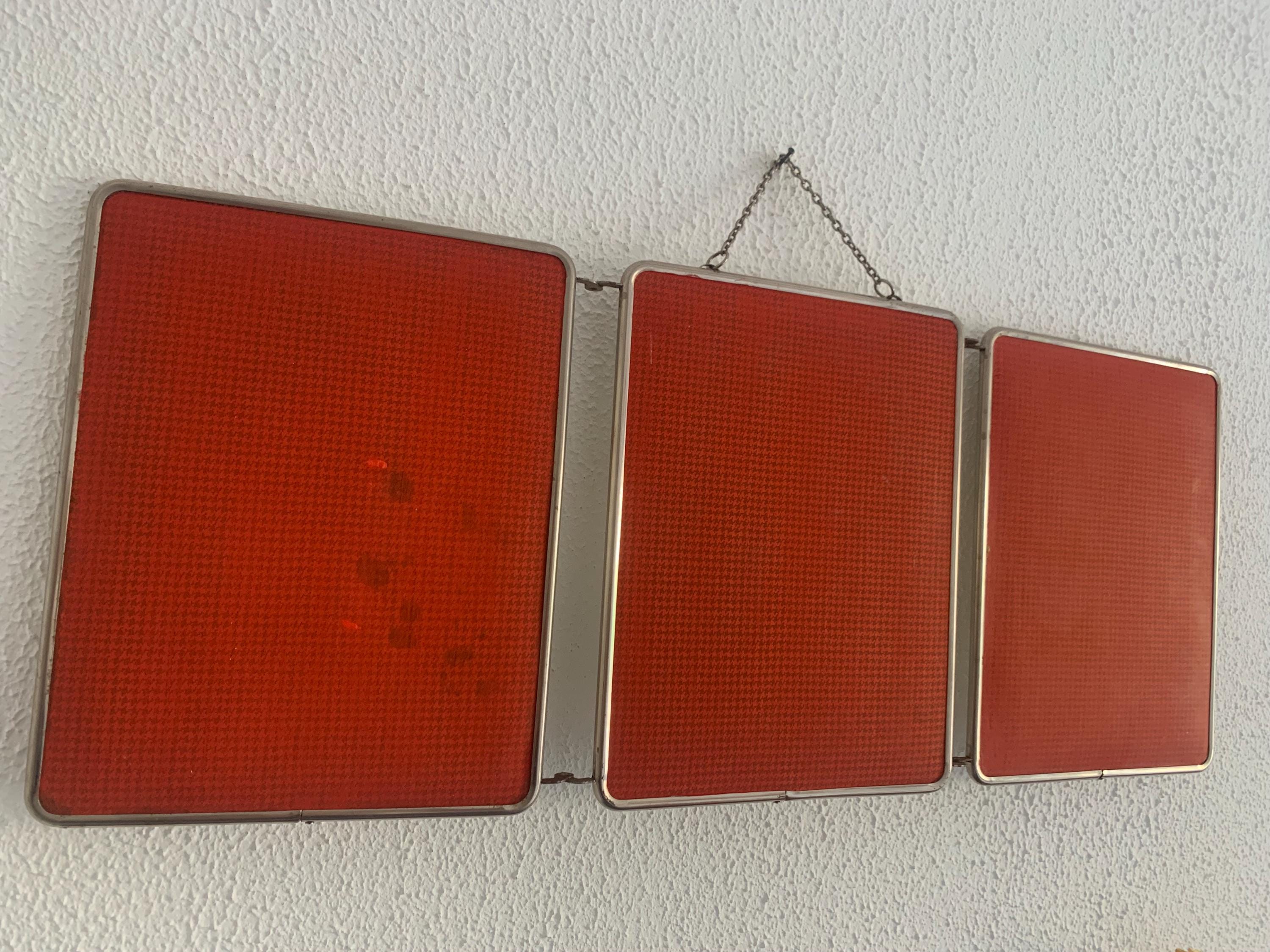Vintage 1960s red barber triptych mirror Mirbel Paris - 28 x 70 cm