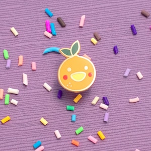 Mini Orange Hard Enamel Pin - Gold, Orange, Yellow - Lapel Badge, Brooch, Citrus, Fruit, Food, Board Fillers