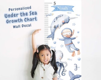 Onder de Sea Growth Chart stoffen muursticker. Gemakkelijk herpositioneerbare muursticker met oceaangroeimeter, perfect voor uw kamer/kinderkamer met oceaanthema