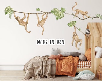 Safari Animals wall decal, Nursery wall decal . Peel and stick wall decal. Add jungle animals to your nursery, kids room or playroom!