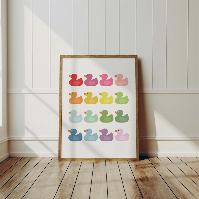 a picture of a picture of a group of rubber ducks