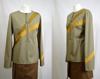 Light brown khaki  louse tube oversized long sleeves wool comfortable tunic designer  top. Sizes UK 12 14 16 18 / US 8 10 12 14