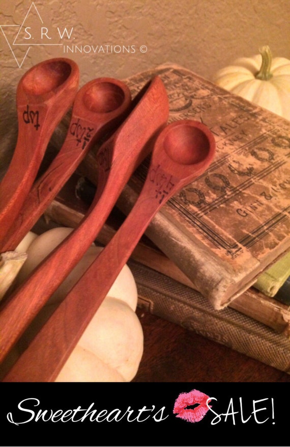 Long Handle Measuring Spoons Cooking Utensils Wooden Image 0