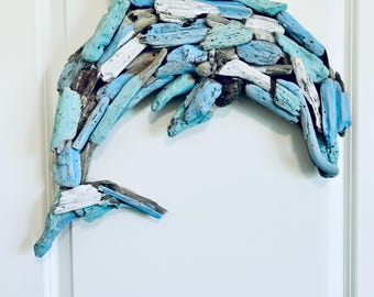 Drijfhoutdolfijn voor kust-, huis-, stranddecoratie, cadeau, schelpkunst, bruiloft, decor en meer.