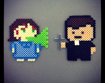 The Exorcist Perler Bead Magnet Set , Vomiting girl and Priest