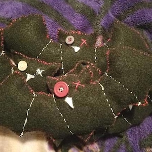 Pipistrelli di peluche (cuciti a mano)