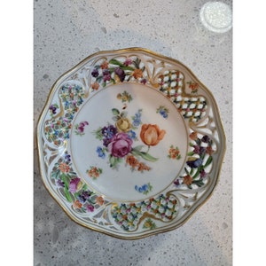 Bavaria Schumann  Reticulated Hand Cut Round Trinket Candy Dish Gold Trim Vtg